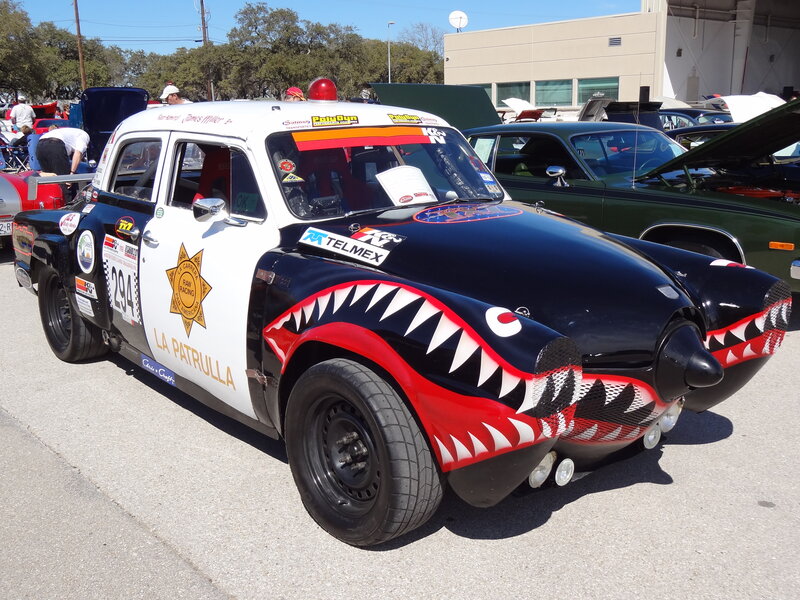Shark-themed Race Car — Black