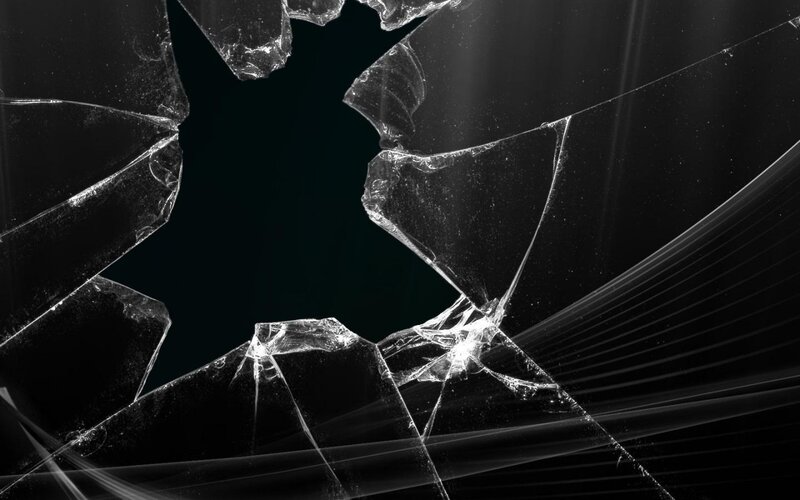 Shattered Glass Surface — Black