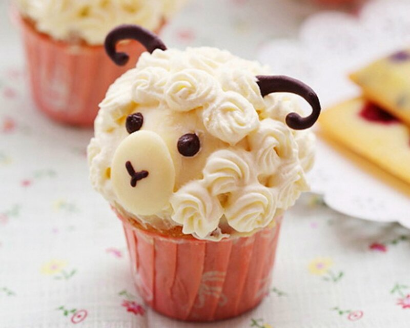Sheep-shaped Cupcake