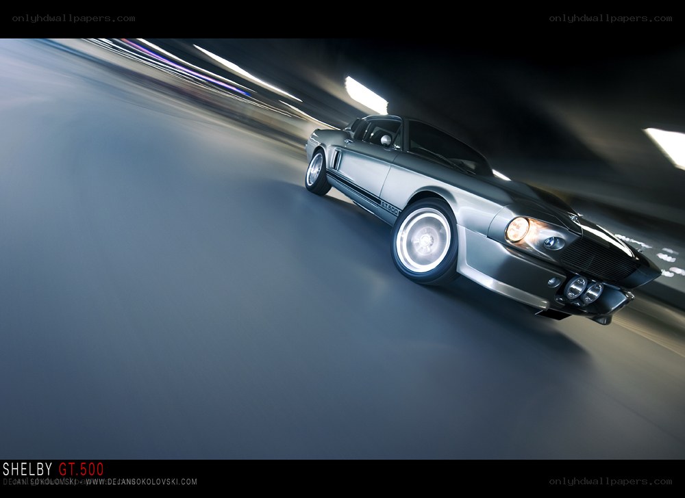 Shelby GT500 in motion