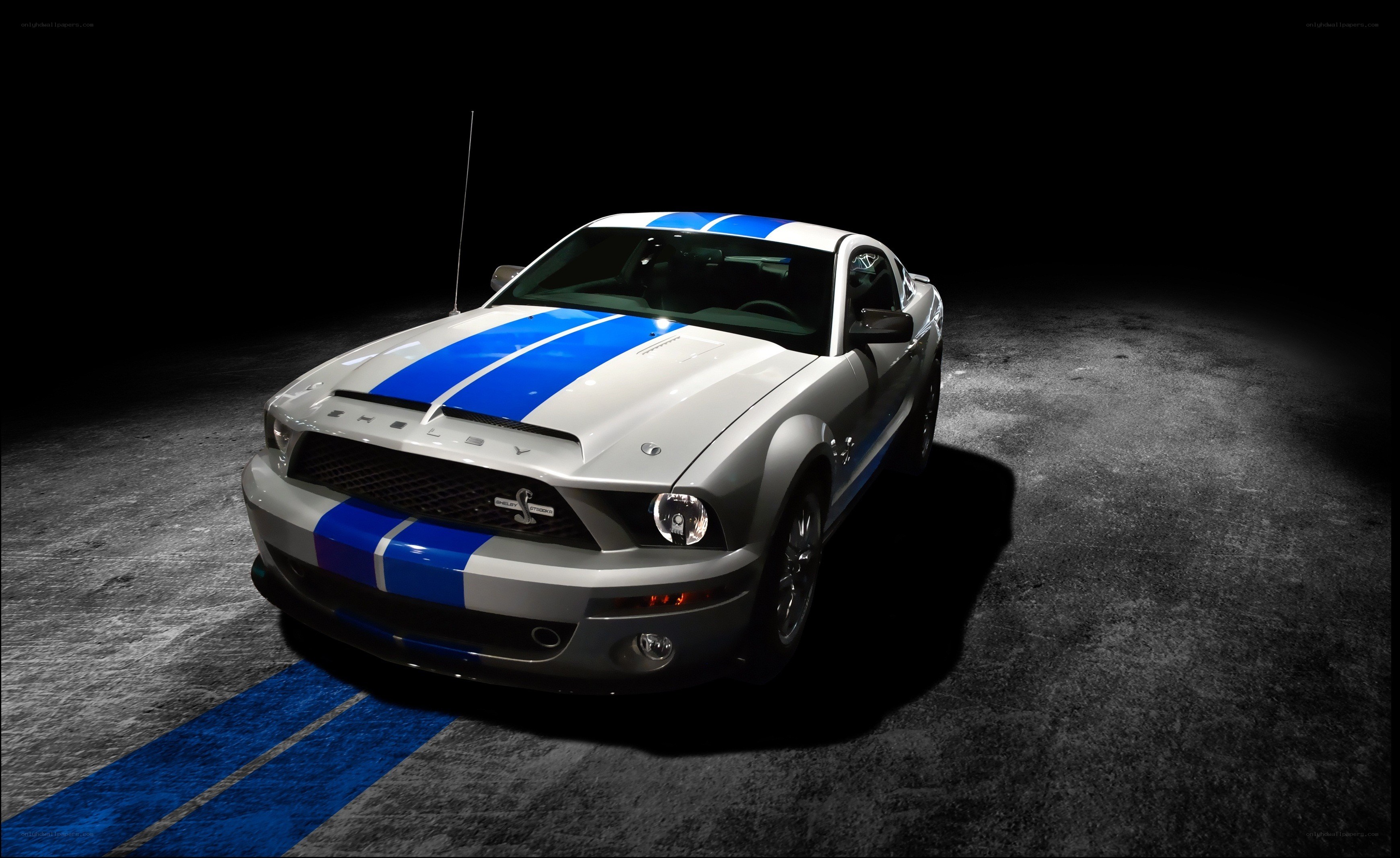 Shelby GT500 on dark track