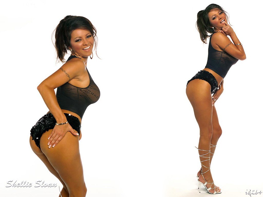 Shellie Sloan in black outfit