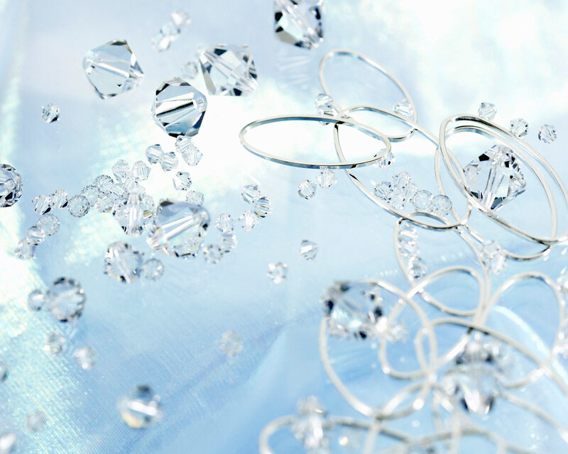 Shimmering crystals and rings