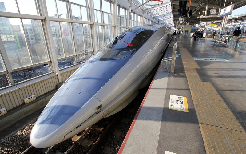 Shinkansen Bullet Train — Silver, Calm, Morning