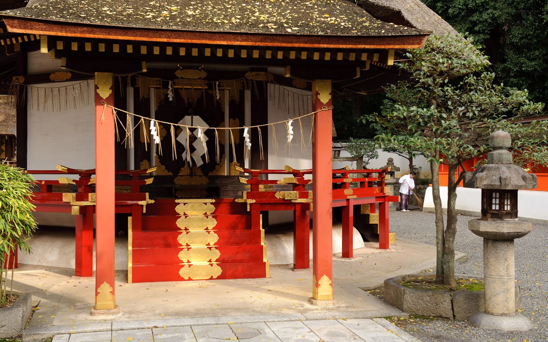 Shinto shrine at Kanda Shrine