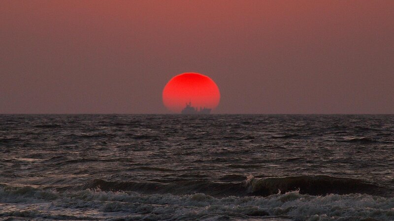 Ship at Sunset — Red