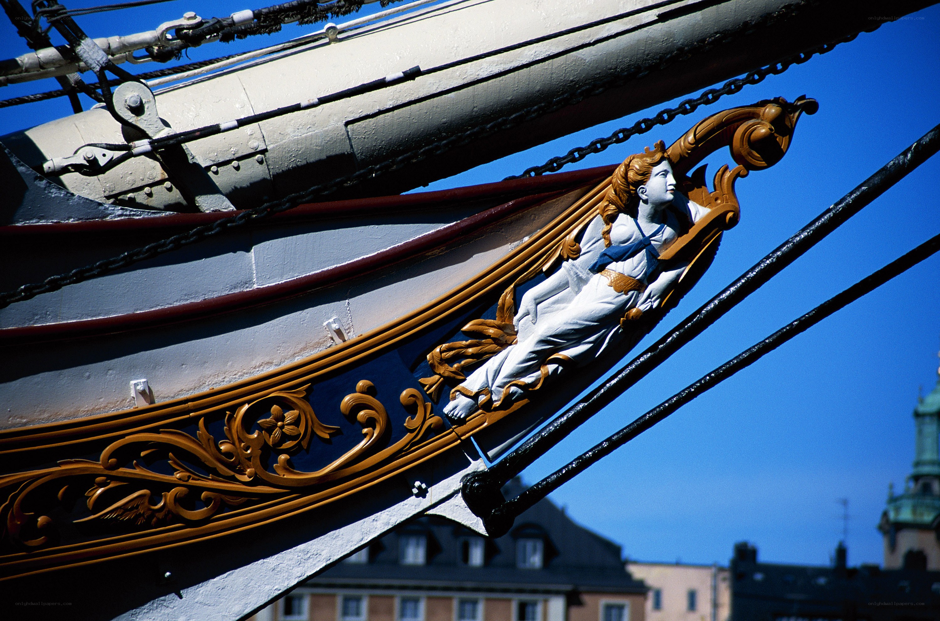 ship figurehead sculpture