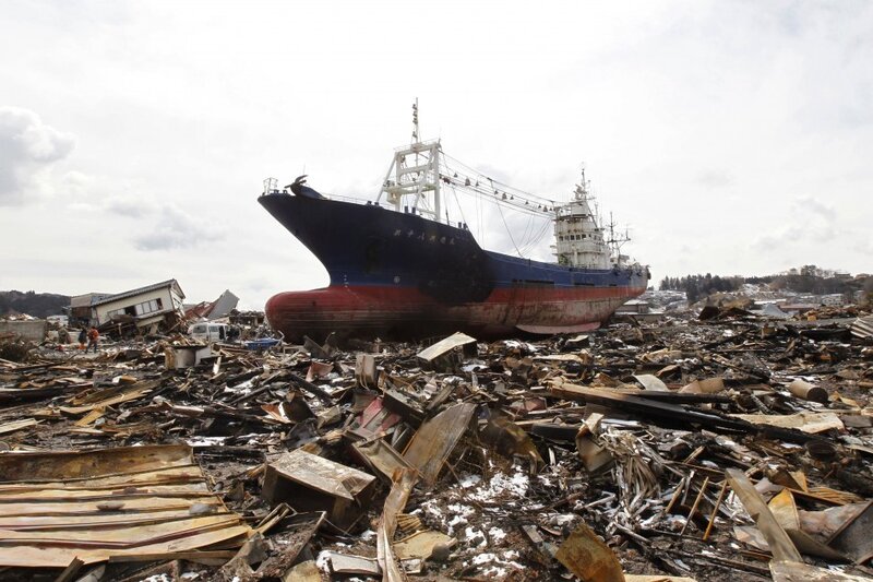Ship on Debris