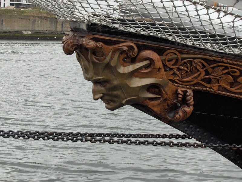 ship's ornate figurehead