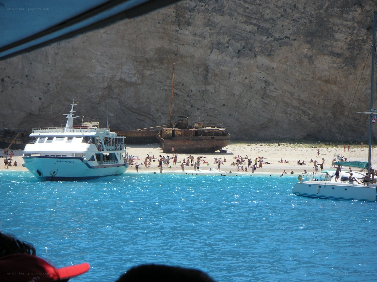 Shipwreck beach with boats