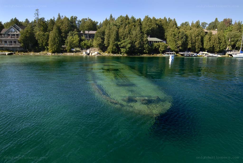 shipwreck in clear water