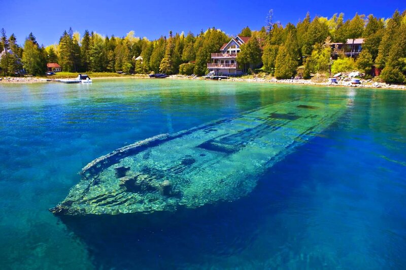 Shipwreck in Clear Water — Blue