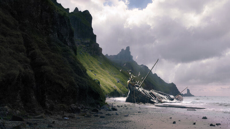 Shipwreck on Rocky Beach — Green