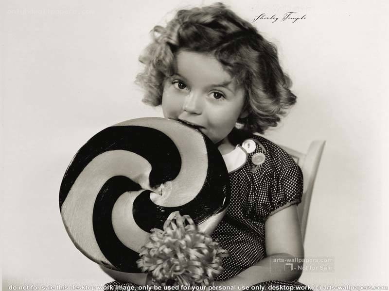 Shirley Temple with lollipop