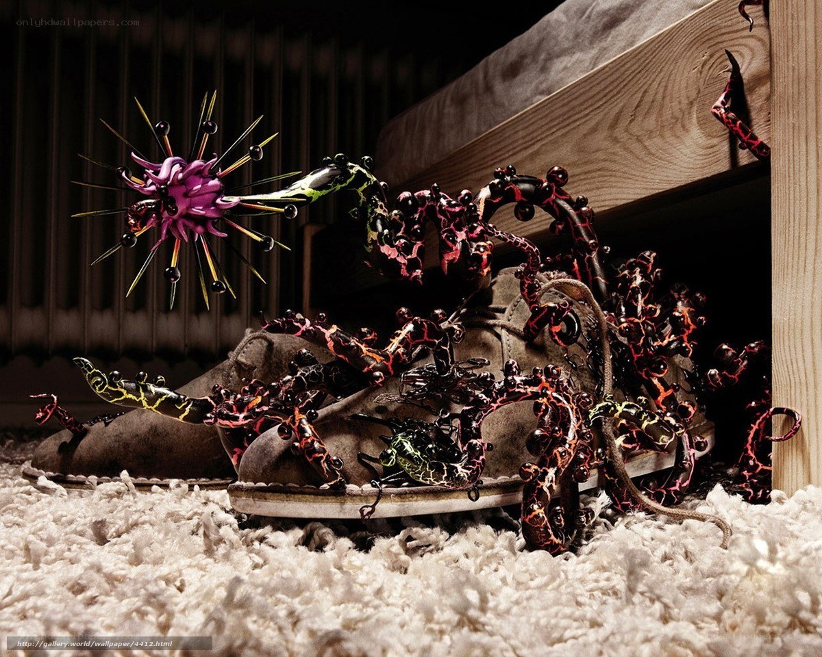 shoes infested with alien creatures