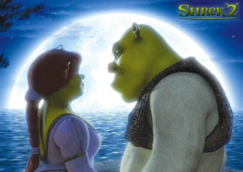 Shrek and Fiona by the moon