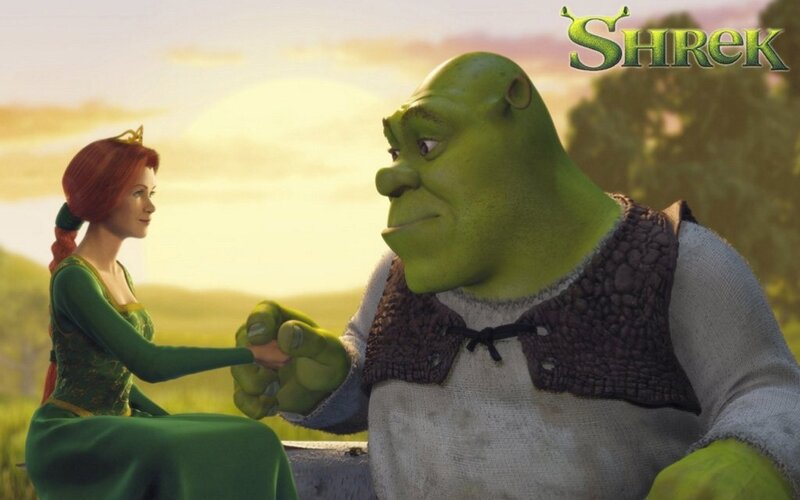 Shrek and Fiona holding hands