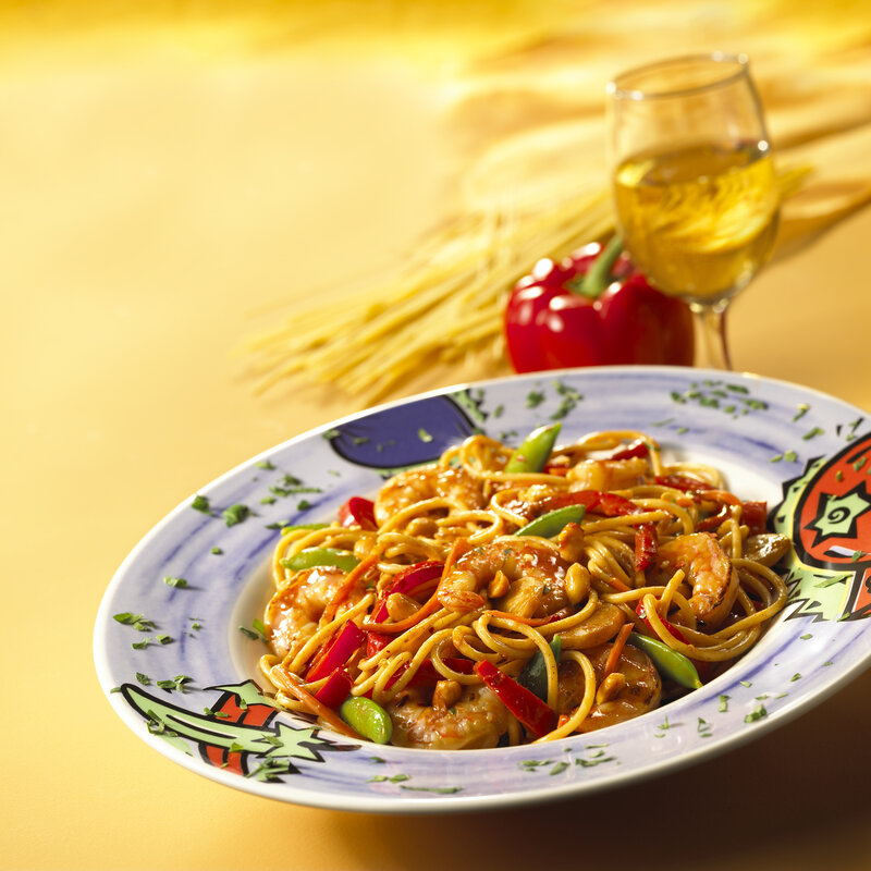Shrimp stir-fried noodles