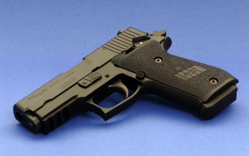 Sig Sauer P220 pistol