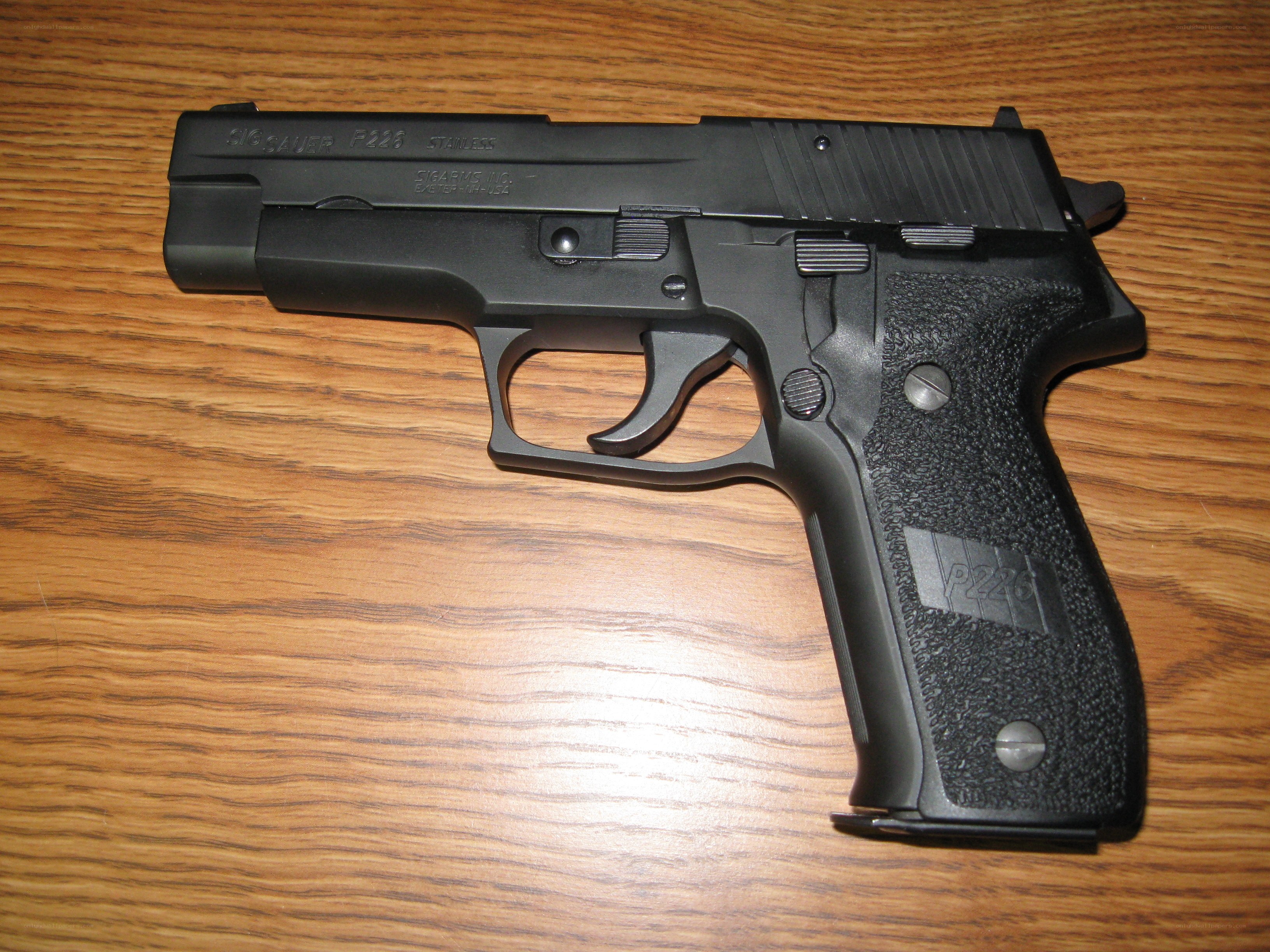 Sig Sauer P226 pistol