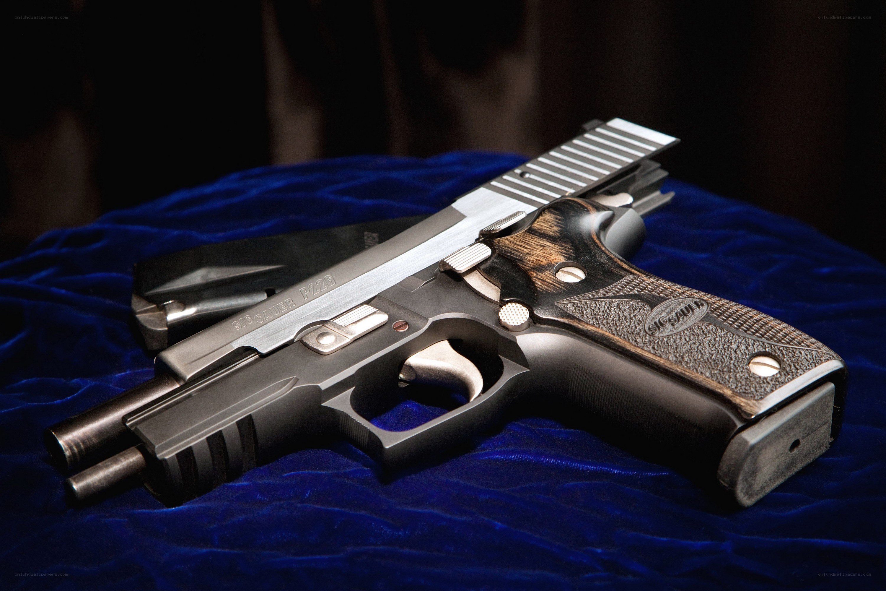 Sig Sauer P226 pistol