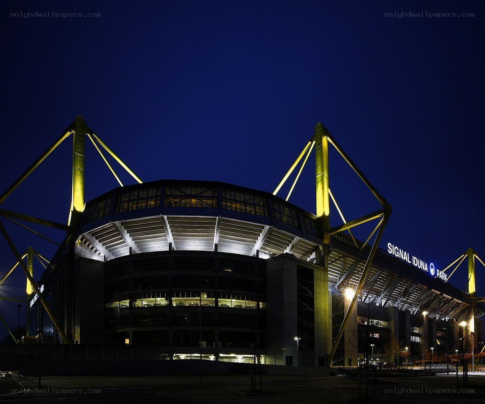 Signal Iduna Park at night
