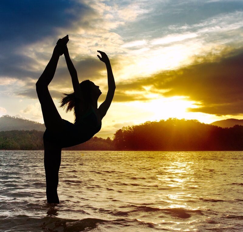 silhouette dancer at sunset