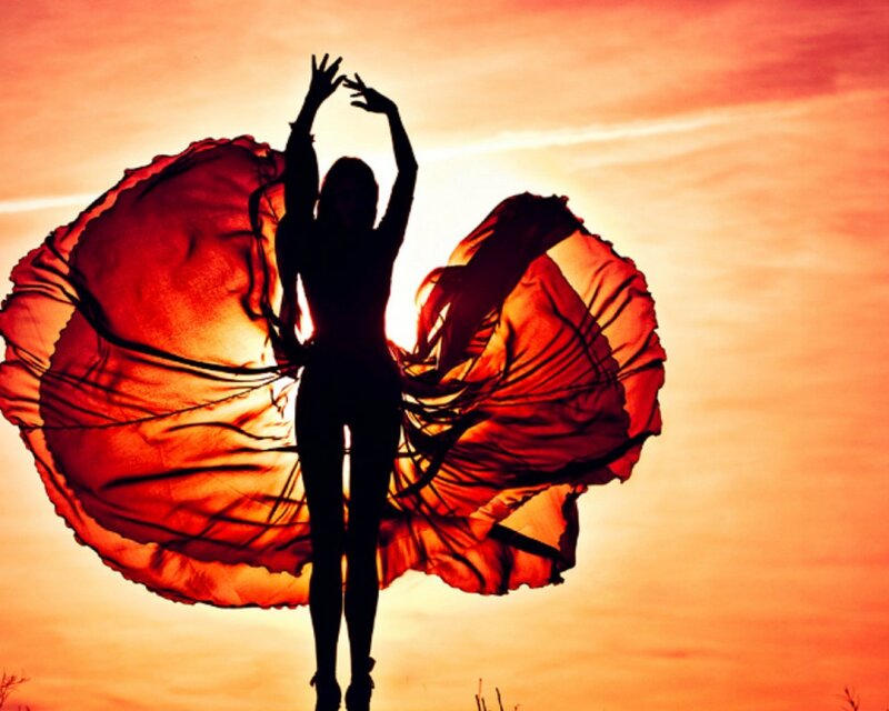 silhouette dancer at sunset