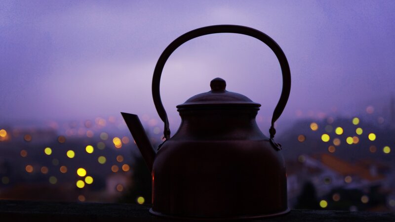 Silhouette of a Kettle