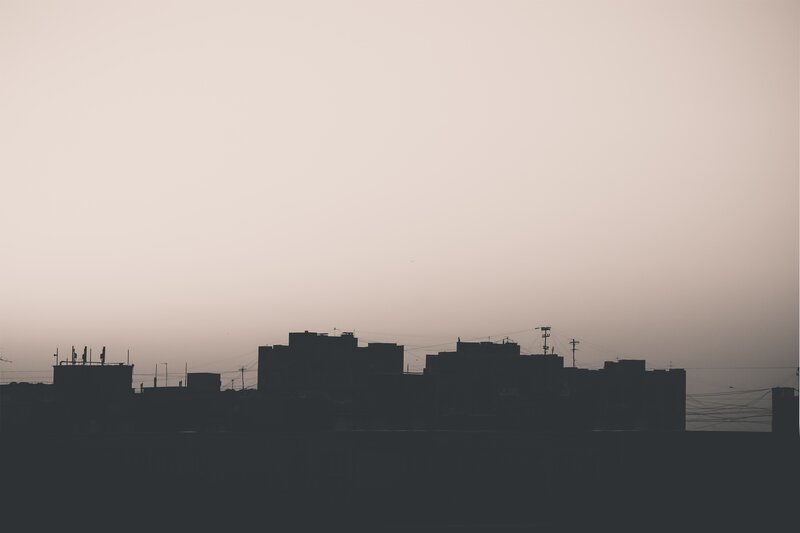 silhouette of city skyline
