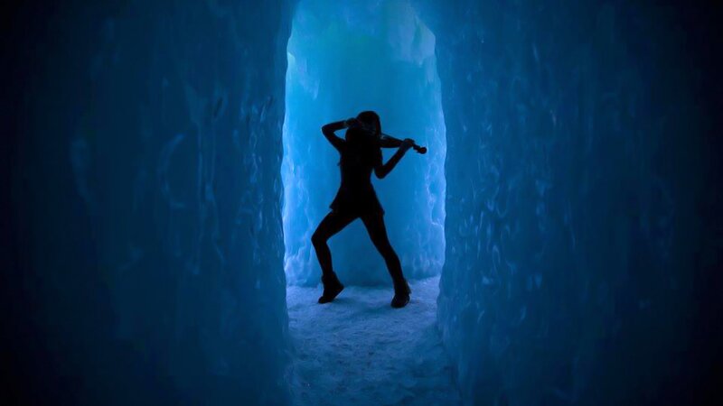 Silhouette of Violinist — Blue