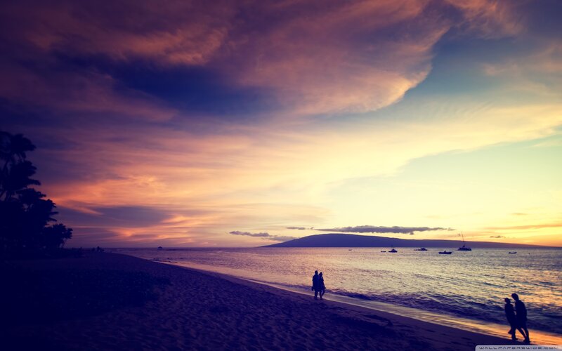 Silhouetted Couple on Beach — Purple, Serene