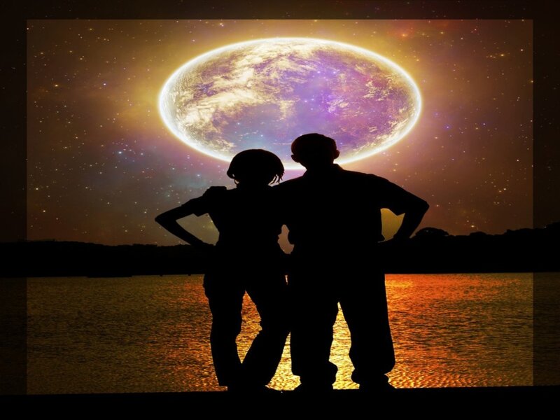 Silhouetted Couple — Purple, Dramatic