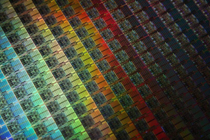 Silicon Wafer with Chips — Green, Technical