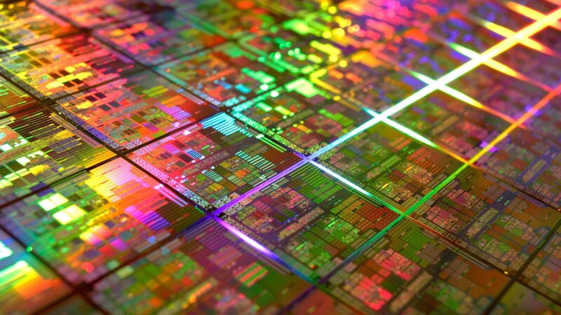 Silicon Wafer with Chips — Green, Technological, Photograph, Light Reflections, Grid