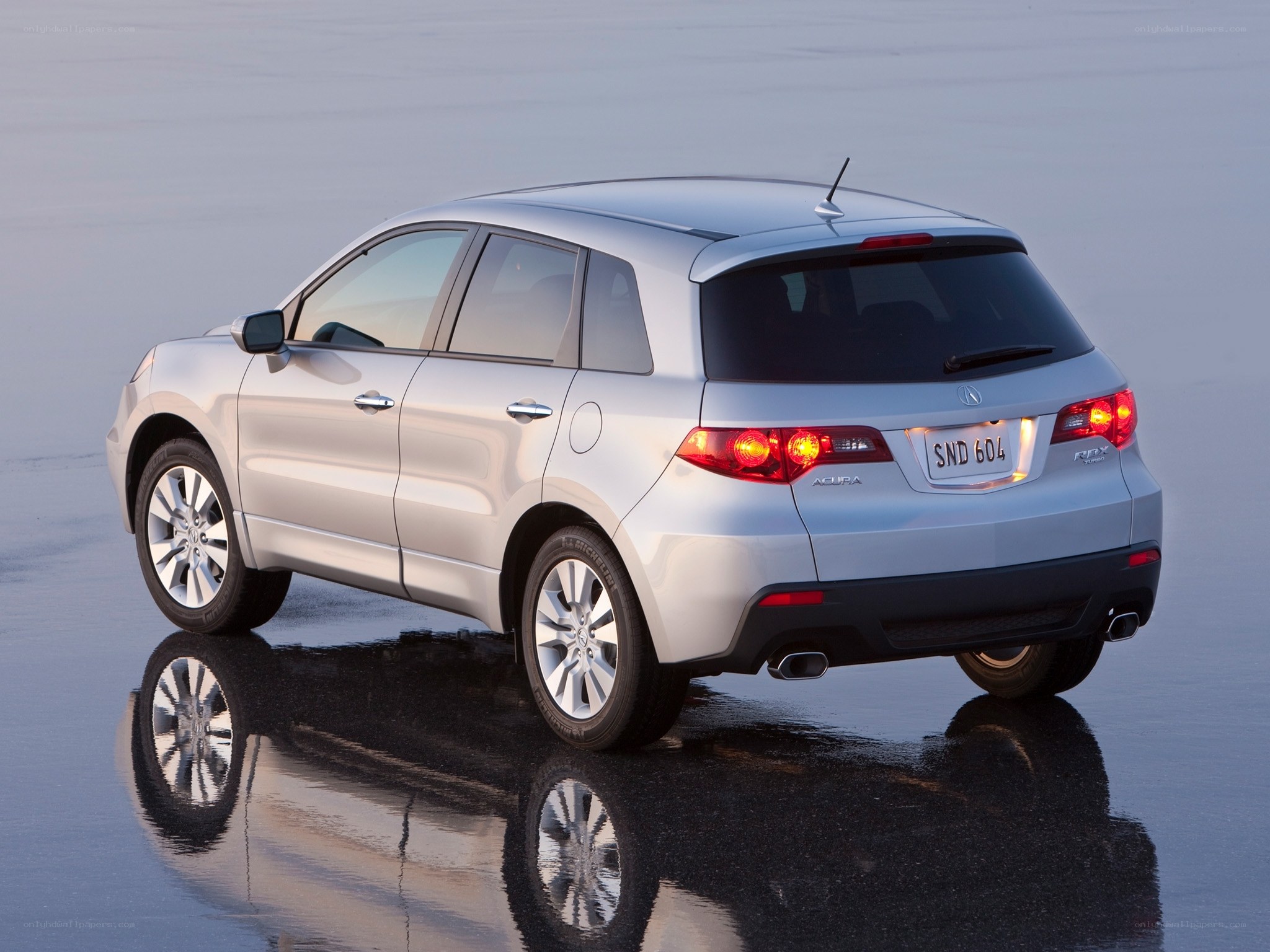 silver acura rdx suv