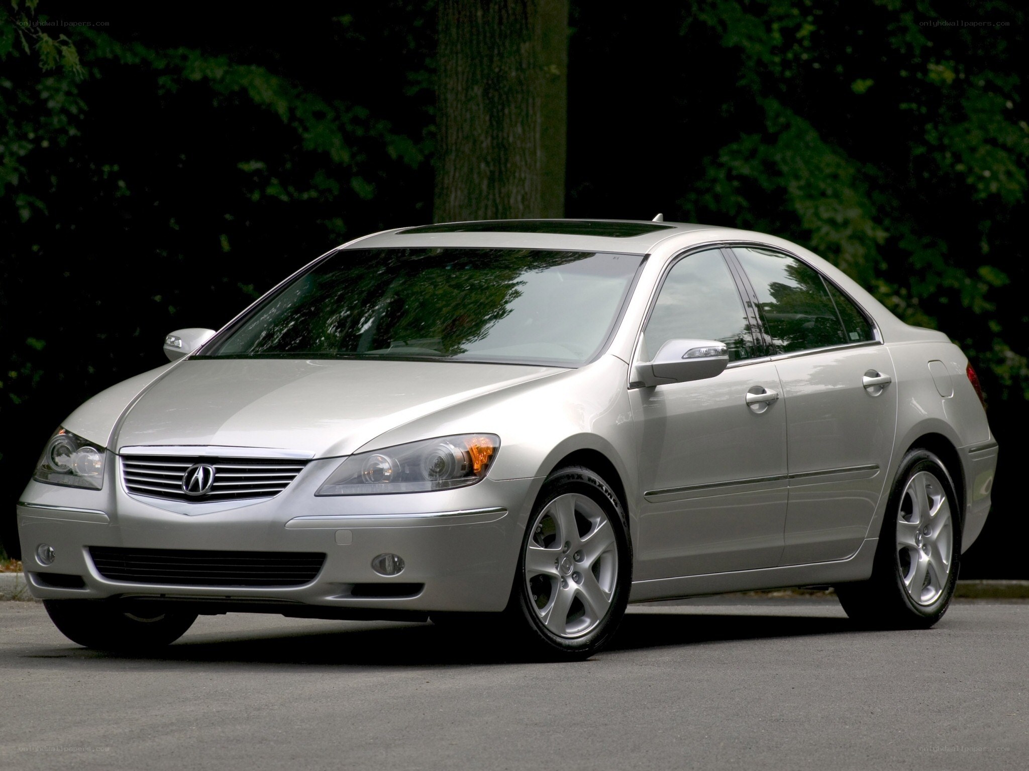 silver acura rl sedan