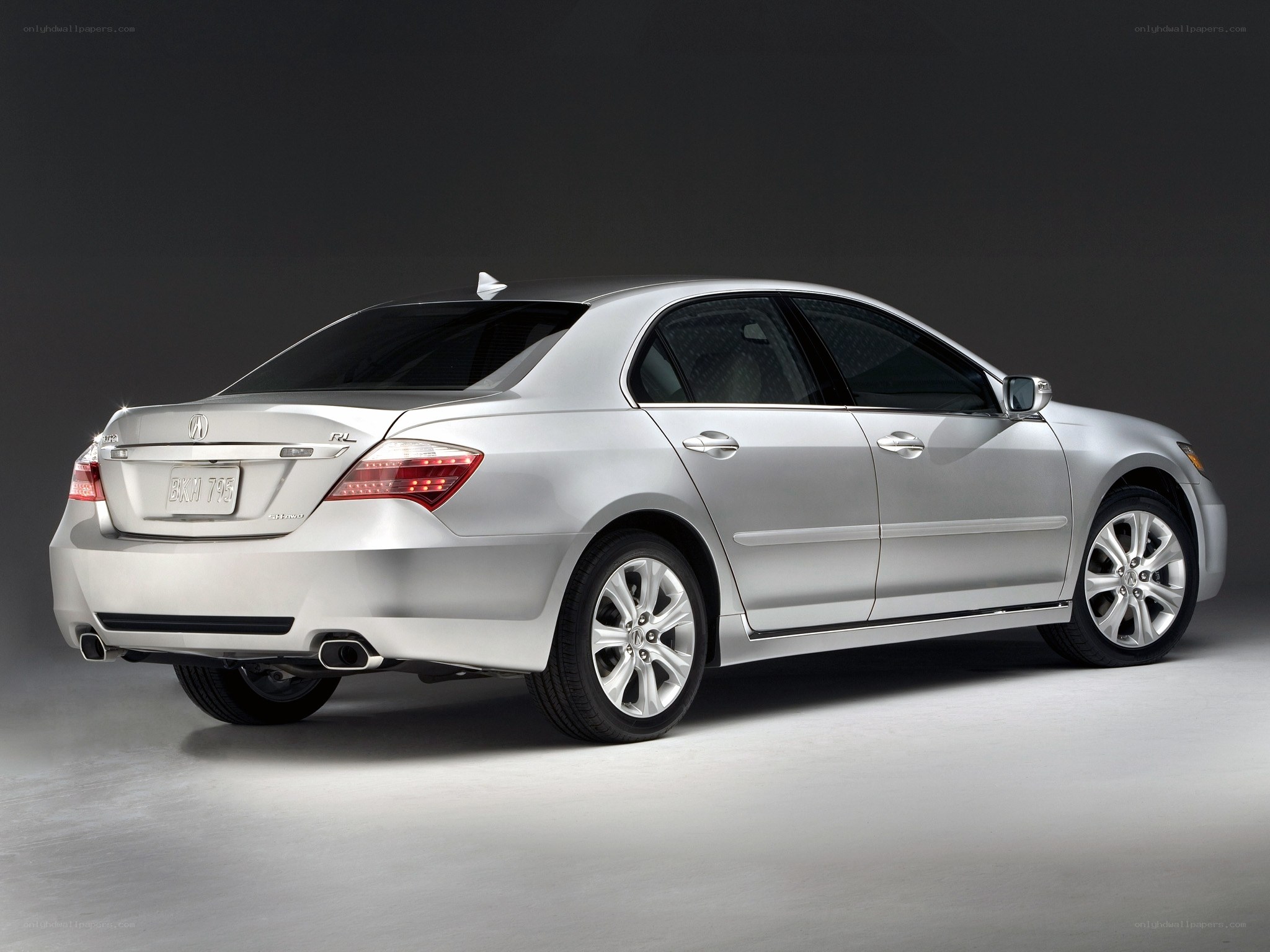 silver acura rl sedan
