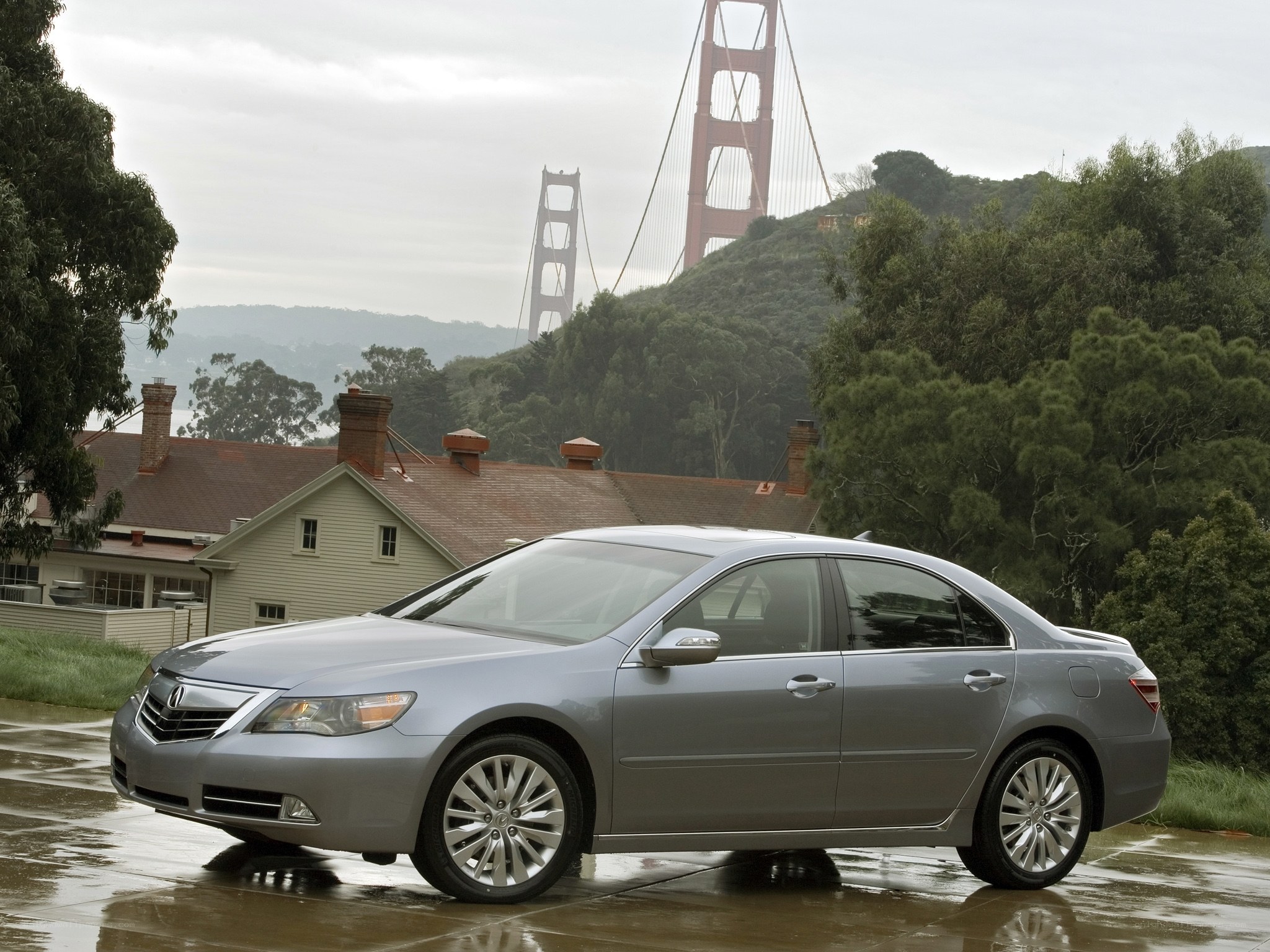 Silver Acura RL with Golden Gate Bridge