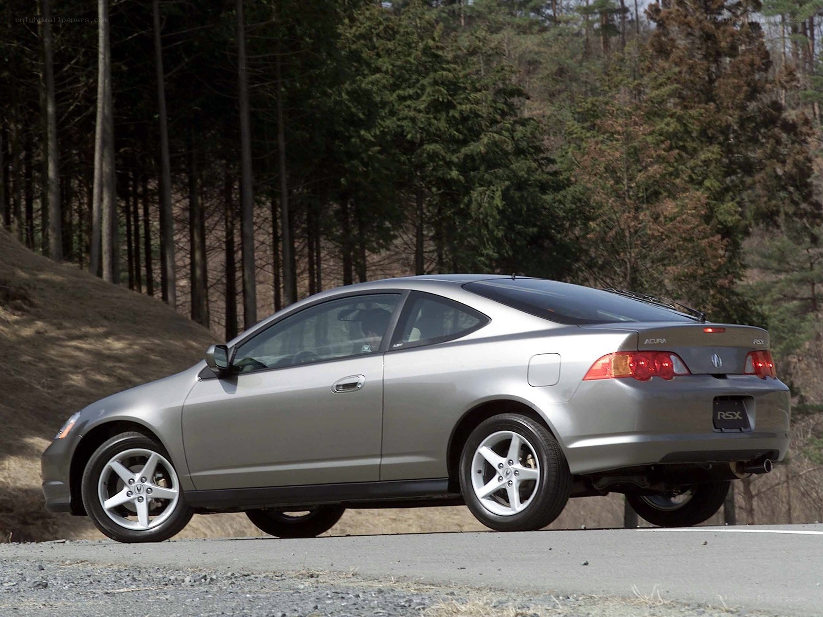 silver acura rsx coupe