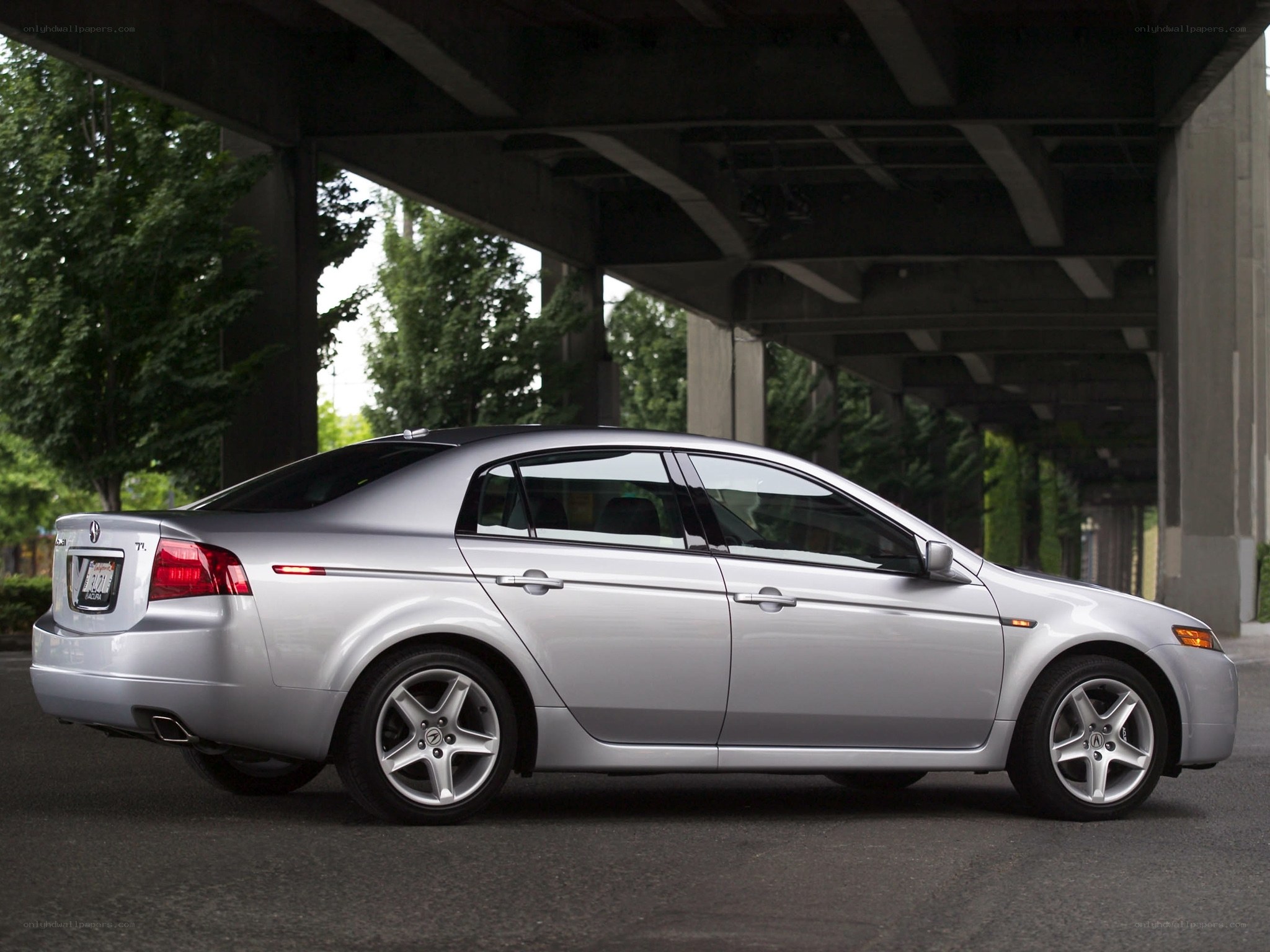 silver acura tl sedan