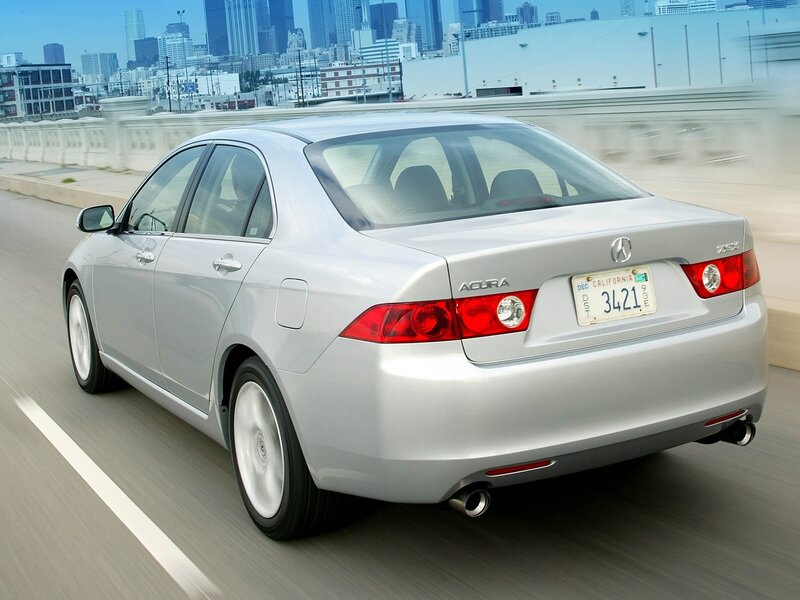 Silver Acura Tsx Sedan — Dynamic