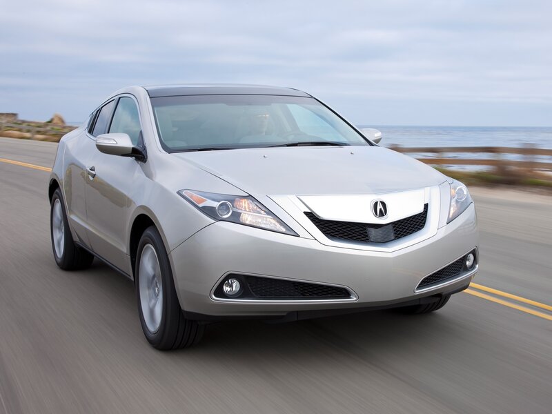 Silver Acura Zdx — Dynamic