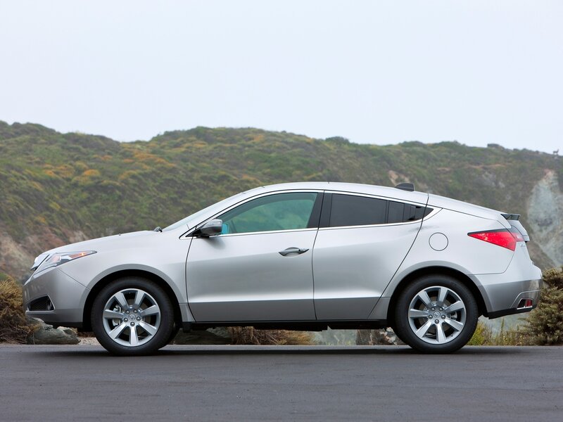 Silver Acura Zdx — Serene, Photograph