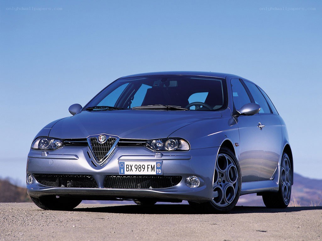 silver alfa romeo 156