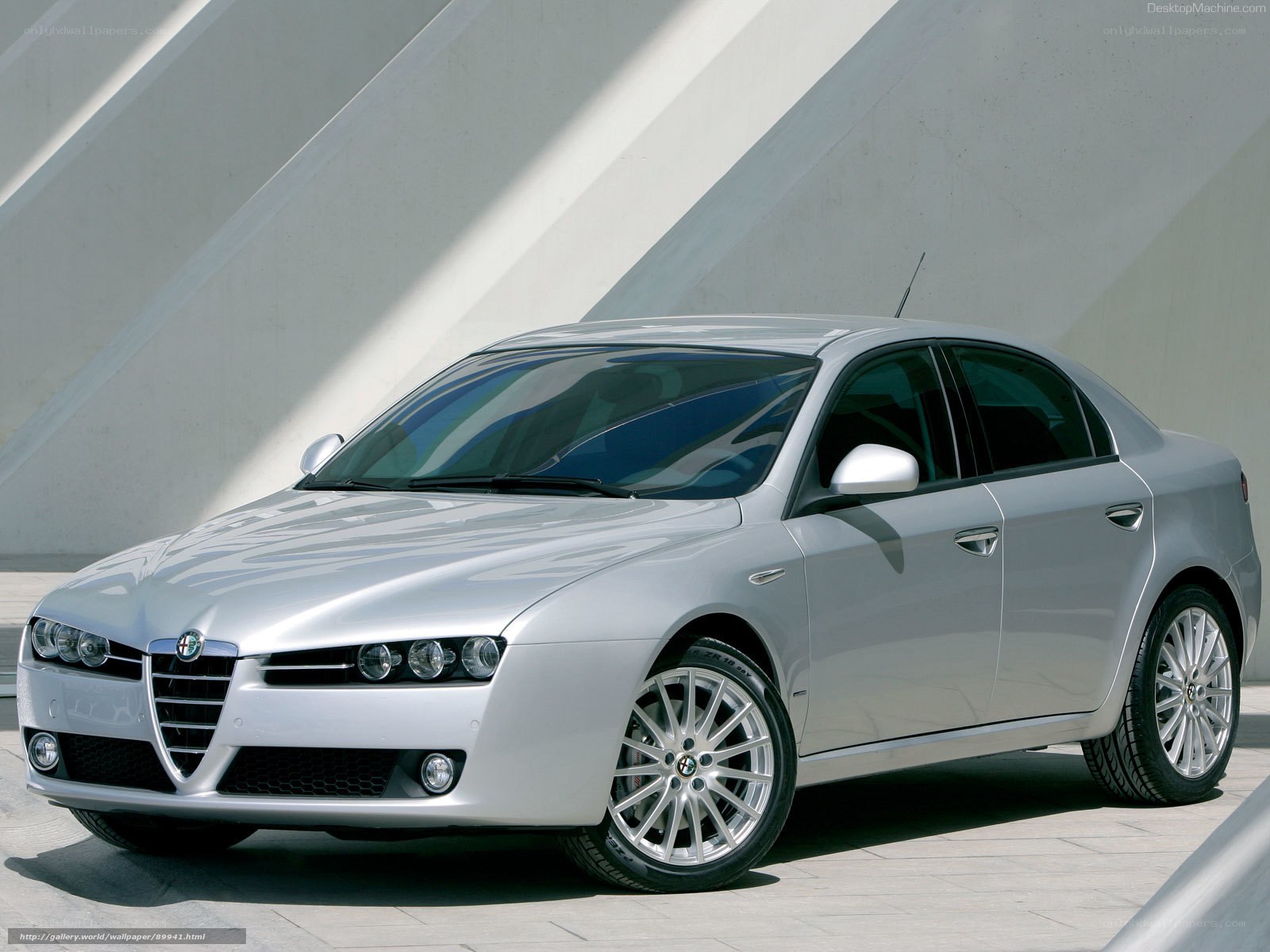 silver alfa romeo 159