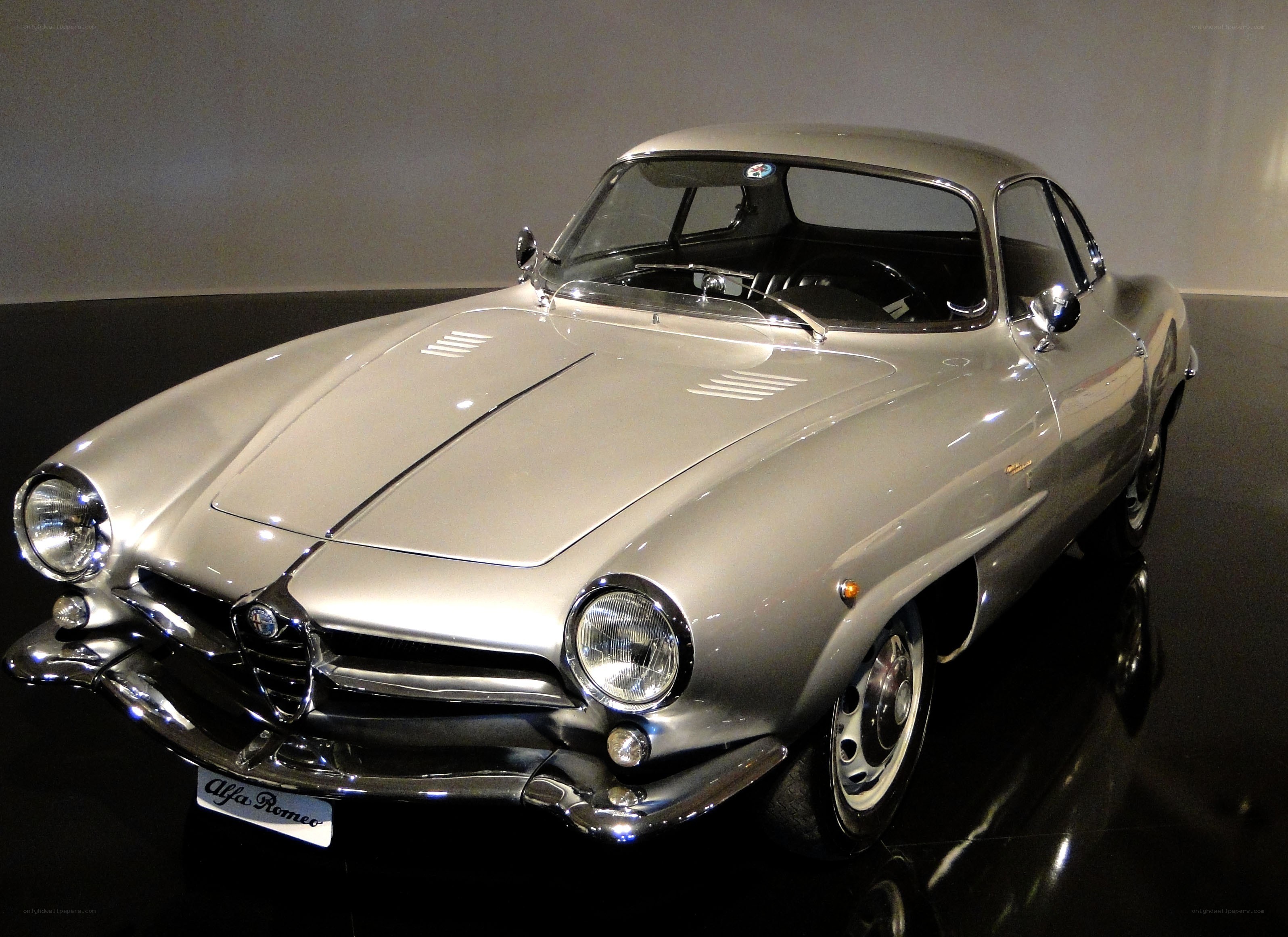 Silver Alfa Romeo classic car