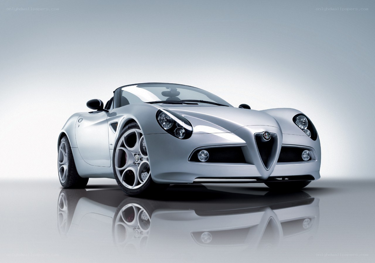 Silver Alfa Romeo Spider