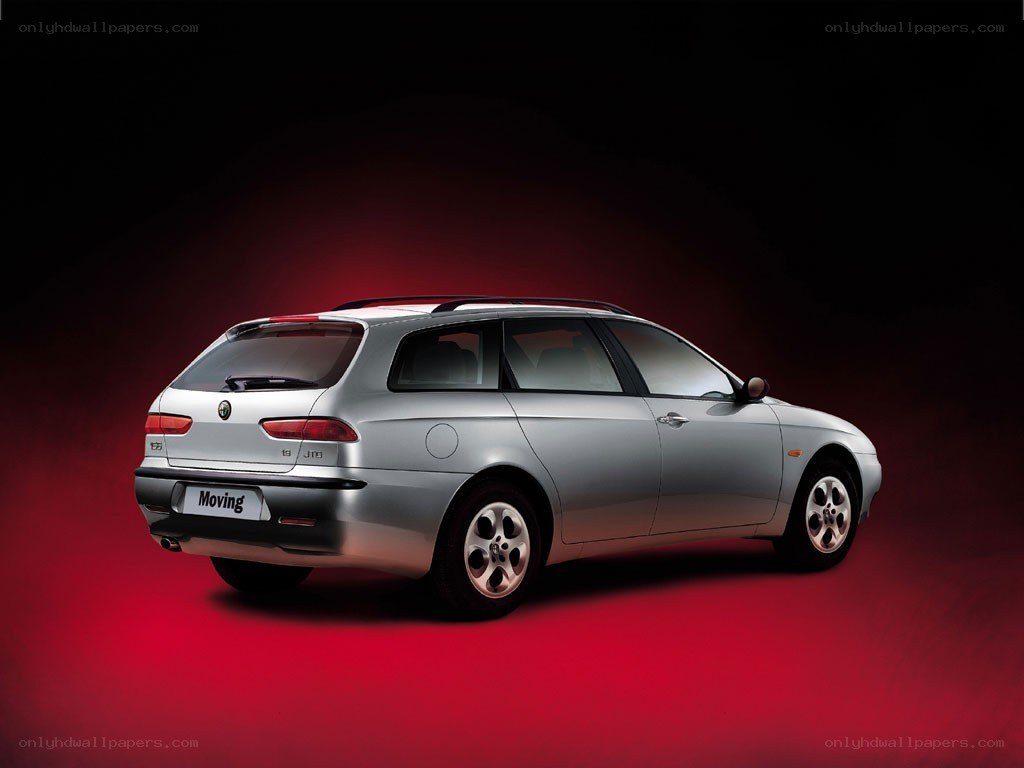 silver alfa romeo station wagon