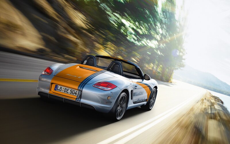 Silver and Orange Sports Car — Dynamic